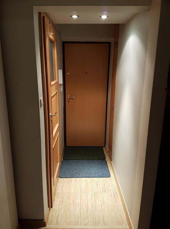 Old Town Garden Apartment Netflix Varşovia Exterior foto